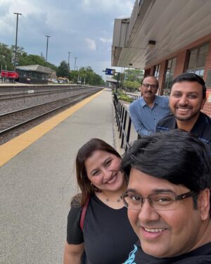 Milap Zaveri Instagram - Musafir hai yaaron 😎 #Chicago