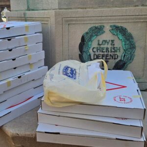 Miles Robbins Instagram - The kids are all right! I'm so proud of all the student organizers in my city and around the country. Had a chance to drop off some pizzas today at the Columbia encampment. Support your local university encampment! Follow your local orgs like @cuapartheiddivest @cuny4palestine @tns.sjp who will share their needs in real time. As more encampments pop up resources need to be dispersed, please share links here so I can boost.❤️💚🤍🖤 🍉
