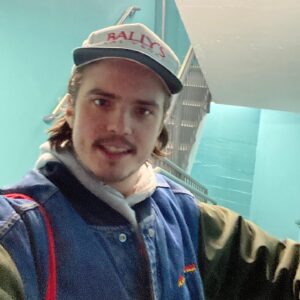 Miles Robbins Instagram - Had a great vacation in NY. Thanks again to the Port Authority Bus Terminal, Margaritaville Times Square, Purell, Dave, and Buster, for inviting us #buss-in #is5oclocksomewhere #cleanupyouract #playhardpowercard