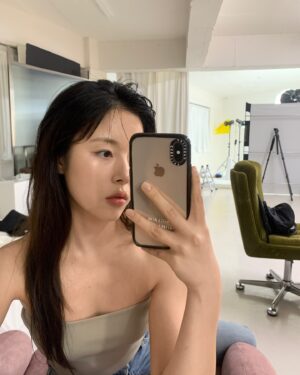 Min Do-hee Instagram - 🔜☺️