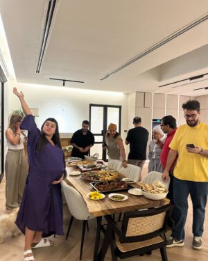 Mina Al Sheikhly Instagram - حج مبرور و سعي مشكور يا قلبي ♥️ 
نحبج هواية ننه @siham.jarjees 

#myhappymoments #minasjourney