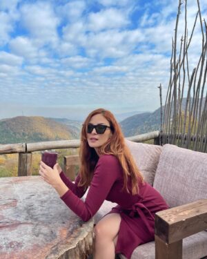 Mine Tugay Instagram - Herkese şahane bir hafta sonu🙏🏻☺️💋