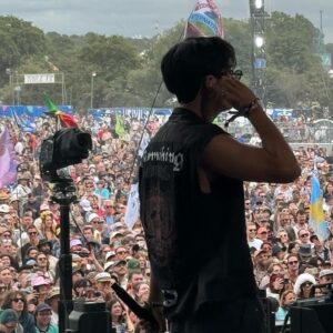 Mingyu Instagram - SEVENTEEN right here 
Making History at Glastonbury❤️‍🔥

#glastonbury