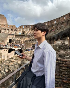 Minho Instagram - colosseum.