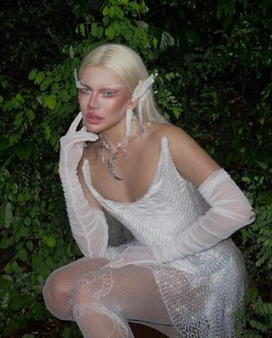 Minty Fresh Instagram - 🧚‍♂️🌙✨

outfit @ijimontalbo 
photo @kenjaiseduce