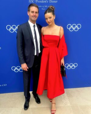 Miranda Kerr Instagram - ❤️🇫🇷❤️