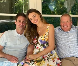 Miranda Kerr Instagram - Happy Father’s Day!! 💕 My heart is so full of gratitude for my wonderful husband Evan and my incredible father 💖 sending love to all the father figures today
