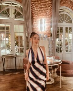 Actress Miray Akay HD Photos and Wallpapers June 2024
