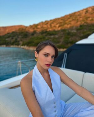Miray Daner Instagram - 🐚🌊