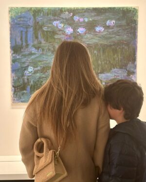 Mirela Mendoza Instagram - Sunday ✨

#beextraordinary #paris #france #foundationlouisvuitton #monet