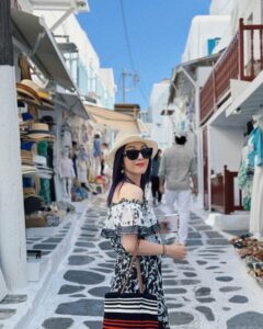Actress Miriam Yeung Chin-Wah HD Instagram Photos and Wallpapers July 2024