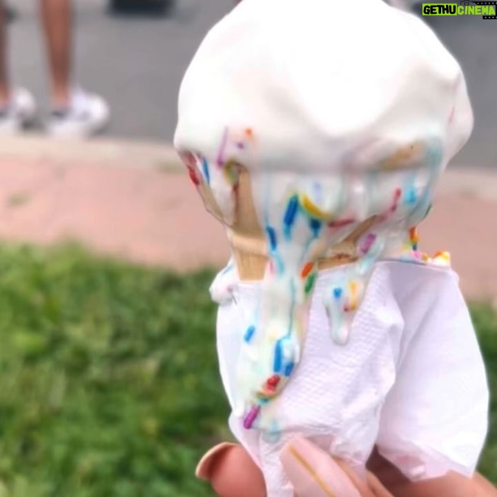 Mishel Prada - 4K Likes - Baby’s first carnival 🦚
Couldn’t have asked for a better mas band, thank you @tribalcarnival @dirtymedicstoronto for having us. It was truly one for the books, especially because we thought we were just walking a parade and didn’t realize, until a few minutes before, we were going to have to be on actual grand stand stage dancing and performing for judges. Naturally our band won Band of the Year 💅
#caribana #torontocarnival