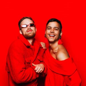 Mitchell Moffit Instagram - Feeling faasshhhiiooon!!! Fierce, fresh, fine 💅✨ Thinking this will be my new everyday look. Luv u all ❤️also happy @youtube rewind day! @ytrewind