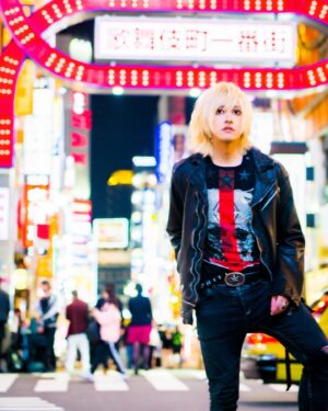 Miura Ayme Instagram - .
KABUKICHO😈⚡️
歌舞伎町😈💕
Photo:@k_a_g_ray0511

.
.
.
.

#visualkei #キャバクラ #ホスト #vkei #shibuya #アニメ #キャバ嬢 #uk  #v系 #東京 #渋谷 #ukcosplayer #コスプレ #cosplay #コスプレイヤー #akihabara  #ldn #ヴィジュアル系 #cosplayer #ミウラアイム #歌舞伎町 #メンズアイドル #ObeyMe #shallwedate #乙女ゲーム #otomegame #otomegames