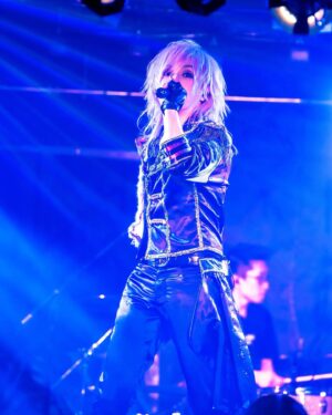 Miura Ayme Instagram - .
Show🎤
　
.
.
.
.

#visualkei #キャバクラ #ホスト #vkei #shibuya #アニメ #キャバ嬢 #uk  #v系 #東京 #渋谷 #ukcosplayer #コスプレ #cosplay #コスプレイヤー #akihabara  #ldn #ヴィジュアル系 #cosplayer #ミウラアイム #歌舞伎町 #メンズアイドル #ObeyMe #shallwedate #乙女ゲーム #otomegame #otomegames