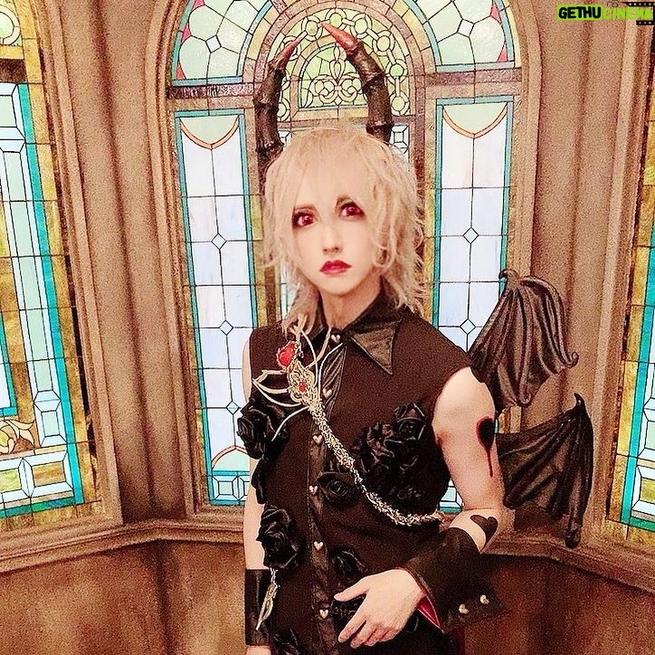 Miura Ayme - 9.4K Likes - .
Day 26 Asmodeus😈💄💕
#OBEYMEmber
.
.
.
.
#visualkei #vkei #shibuya #アニメ #キャバ嬢 #uk #v系 #東京 #渋谷 #ukcosplayer #コスプレ #cosplay #コスプレイヤー #自撮り界隈 #akihabara #ldn #ヴィジュアル系 #cosplayer #ミウラアイム #歌舞伎町 #メンズアイドル #ObeyMe #shallwedate #乙女ゲーム #otomegame #otomegames