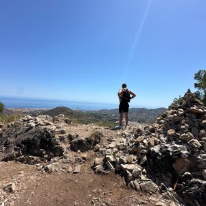 Moe Dunford Instagram - 🇪🇸 🌱🌗⛰️