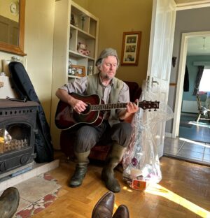 Moe Dunford Instagram - Tóg go bog é, lovin the draíocht of the West 
🍳☘️🎥🌿