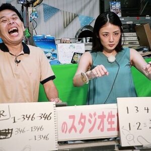 Moemi Katayama Instagram - 🐳

こんせいそんのスタジオ生放送
ありがとうございました

こんさんも、私のマネージャーも、そして私も
プラス収支でした💰
こんさんの番組はいつも楽しくて
あっという間に時間が経ちますが
それはみなさんのコメントのおかげでもあります

いつもたくさんのコメント
本当にありがとうございます✨

それと
ボートレース平和島場が
解体工事をしていて、半分なくなったビルが...!!!
耐震などのこともあるだろうし
色々なところが新しくなるなっていくのだなぁと
移りゆく時代の流れを体感しました
ぜひ機会がありましたら
ボートレース平和島にも行ってみてください
今しか見られない景色がありますよ🌿

#こんせいそんのスタジオ生放送 #ボートレース平和島 #moemikatayama