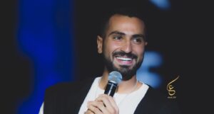 Mohamed Al Sharnuby Instagram - ‎النهارده يوم من أسعد ايام حياتي .. احساس عمري ما حسيت بيه قبل كده.. فرحه و خوف و ذهول بحب الناس اللي عمري ما كنت اتخيله.
‎شكرا جدا للجمهور السعودي و يارب اكون اسعدتكم زي ما انتوا مليتوا قلبي فرح و سعاده.
‎شكرا شركة بنش مارك على التنظيم الرائع.
‎و اخيرا شكرا معالي المستشار تركي آل الشيخ على دعمك و مساعدتك.
@turkialalshik @benchmarkksa @gea_saudi
