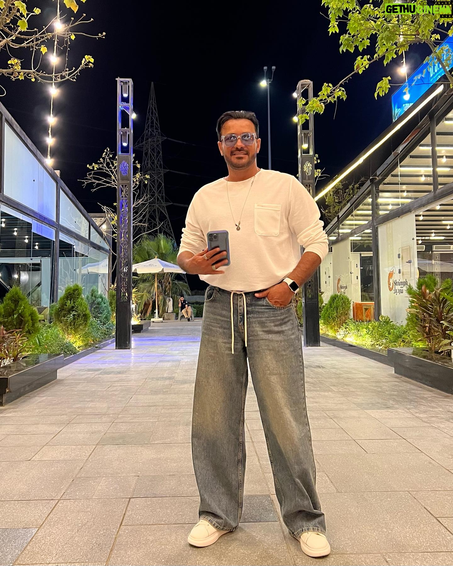 Mohamed Ragab - 99.1K Likes -