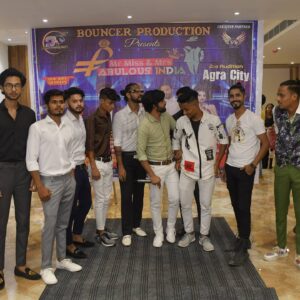 Mohd Talib Instagram - Agra audition.  @bouncerproduction
Show @mrmissmrsfabulousindia
With @realnikku__
@sakshijaiswal224
@mevaibhav0662officially @i_m_david07 @karanbishtofficial @pk_photography8115 @maahiqueen4121 . 
। 
। 
। 
। 
। 
. 
। 
#modellife #modelling #bouncerproduction #mohdtalibofficially #cast #casting #mrmissmrsfabulousindia #internationalrunwayfashionweak
#irfw
#mrindia