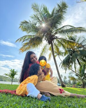 Mohena Singh Instagram - #collaboration with FirstCry 
It’s going to be Ayaansh’s first Rakshabandhan celebration with his new born little sister ,Gaurita. I don’t think they understand the concept right now. But just like any other ‘sanskaar’ we as parents want to give them the sanskaar of siblings being there for each other and loving each other through thick and thin.  Ayaansh , Gaurita and Shriyansh have just begun their journey of being brothers and sister and this relationship will get stronger and deeper with time. Rakshabandhan is just the perfect occasion to honour this wonderful bond. 
Like every occasion we want our children to wear cultural and traditional outfits. We are proud of our heritage and want our children to inculcate that pride in themselves as well. 
FirstCry is our go-to platform for anything under the sun for our kids. It’s amazing that they have such a huge collection of ethnic wear and these outfits were just perfect! 
We ordered clothes , accessories, gifts and everything we needed and have never been disappointed !
If you want to shop from FirstCry and get the best deals , then use my code MohenaRB1 to get flat 50% off on fashion and 42% off on everything else. 
I’m sure you will get everything you need. Happy Shopping, Happy Rakshabandhan!
@firstcryindia 

#firstcryrakhi24 #firstcrykirakhi #FussNowAtFirstcry #FirstcryIndia #Firstcry #ShopAtFirstcry #FussyIsFantastic  #rakshabandhan #kidsethnicwear