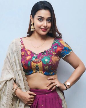 Mokksha Instagram - This is the day.. Alanaati Ramachandrudu film successfully running on theatres ❤️ 
We did it team @hyniva_creations @akashthefilmmaker01 @sashanktirupathi ✌️❤️🤩🎉
Costume designed and styled by @the_90s_label Ankitha garu 
Thanks @arunkumar_2809  for collecting the pics and sending me ❤️🙏
Thanks to the Telugu audience and Media ❤️🙏🥲