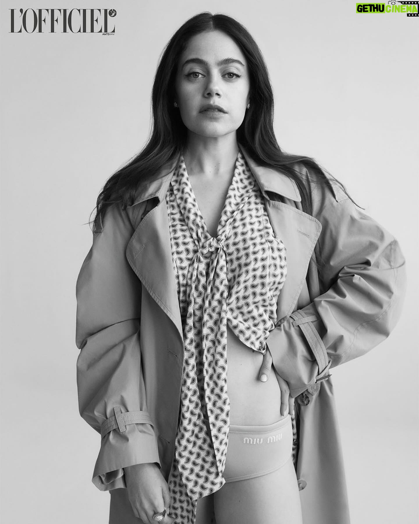 Molly Gordon - 52.6K Likes - @lofficielusa 🧙♀️
@misha212
@davidvoncannon
@yaelquint
@celestesloman