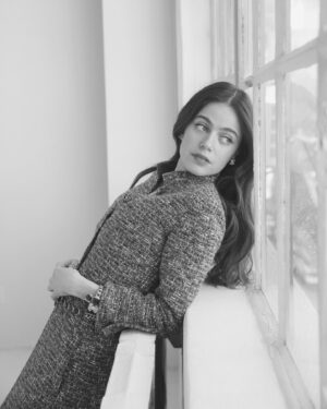 Molly Gordon Instagram - @lofficielusa 🧙‍♀️
@misha212 
@davidvoncannon 
@yaelquint
@celestesloman