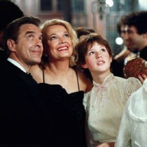 Molly Ringwald Instagram - Gena Rowlands was one of those special people who had an outsized influence on my life. As my first "movie mom" she taught me what improvisation was when I had no idea why on earth John was saying different lines than what was written in the script. She carried herself with dignity all the time and made me aspire to hold myself with such elegance. Her long enviable career is an inspiration for all actresses. Rest in peace beautiful Gena and thank you. ♥️#legend #icon #actress #genarowlands