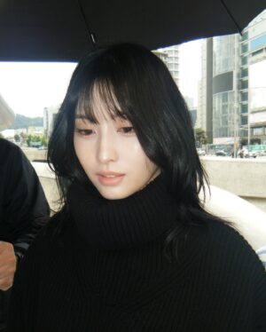 Momo Hirai Instagram - 한 몇개월 전에 올리려고 했었는데  타이민 놓쳤던 사진🐺
