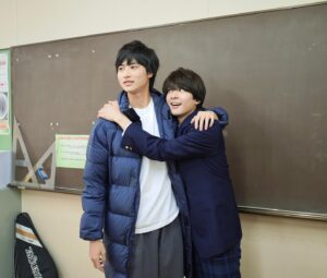 Momose Takumi Instagram - ・
MBSドラマシャワー「佐原先生と土岐くん」
藤堂拓也を演じられて幸せでした

撮影休みなのに長野に居座ったり、クランクアップで泣いたり、東京に帰りたくないと駄々こねたり

高校の修学旅行行ってないからなんだか青春してるみたいだった

きずくん、りんたろう、そのしゅん、ひろき、かいちゃん、のぶくん

また会おうね！

#ドラマ佐原先生と土岐くん #さはとき
