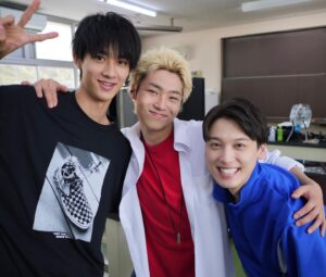 Momose Takumi Instagram - ・
MBSドラマシャワー「佐原先生と土岐くん」
藤堂拓也を演じられて幸せでした

撮影休みなのに長野に居座ったり、クランクアップで泣いたり、東京に帰りたくないと駄々こねたり

高校の修学旅行行ってないからなんだか青春してるみたいだった

きずくん、りんたろう、そのしゅん、ひろき、かいちゃん、のぶくん

また会おうね！

#ドラマ佐原先生と土岐くん #さはとき