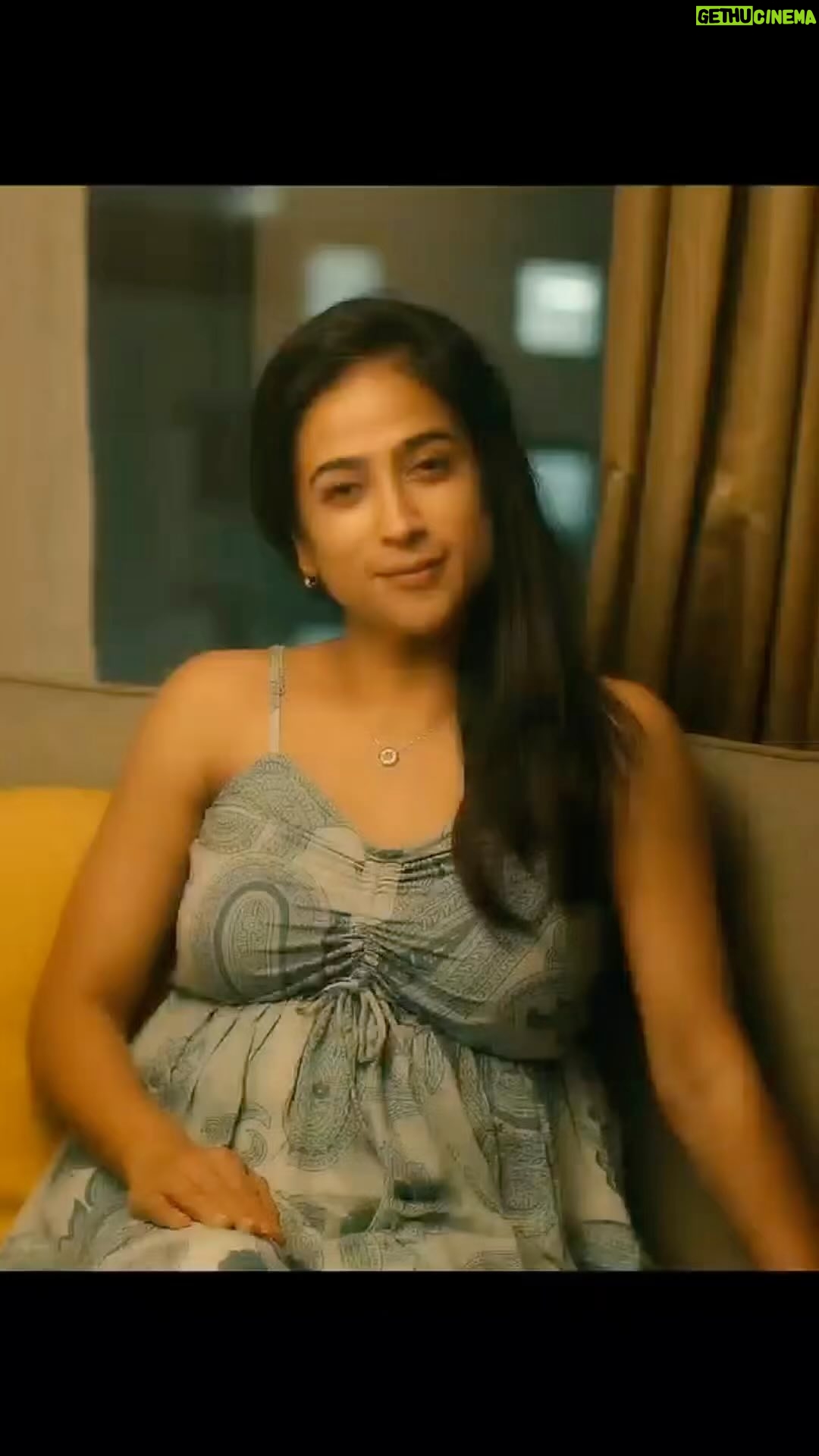Mona Kakade - 41.3K Likes - The complete scene from the movie HOTSPOT🤩
Though it’s going on some speed mode ,
I suggest you watch the film for the original pace of the dialogues ☺️ streaming now on @primevideoin @ahatamil 

It was very different genre for me performing this character .
All I love about this scene is the lighting for this scene and framing ( It makes me look so pretty , Thankyou @gokul_benoy ) 

A special mention @vignesh_karthick88 for bringing out the best  modulation for the scene during dubbing 😇

#monabedre 
#actor 
#scene 
#instagood 
#trending