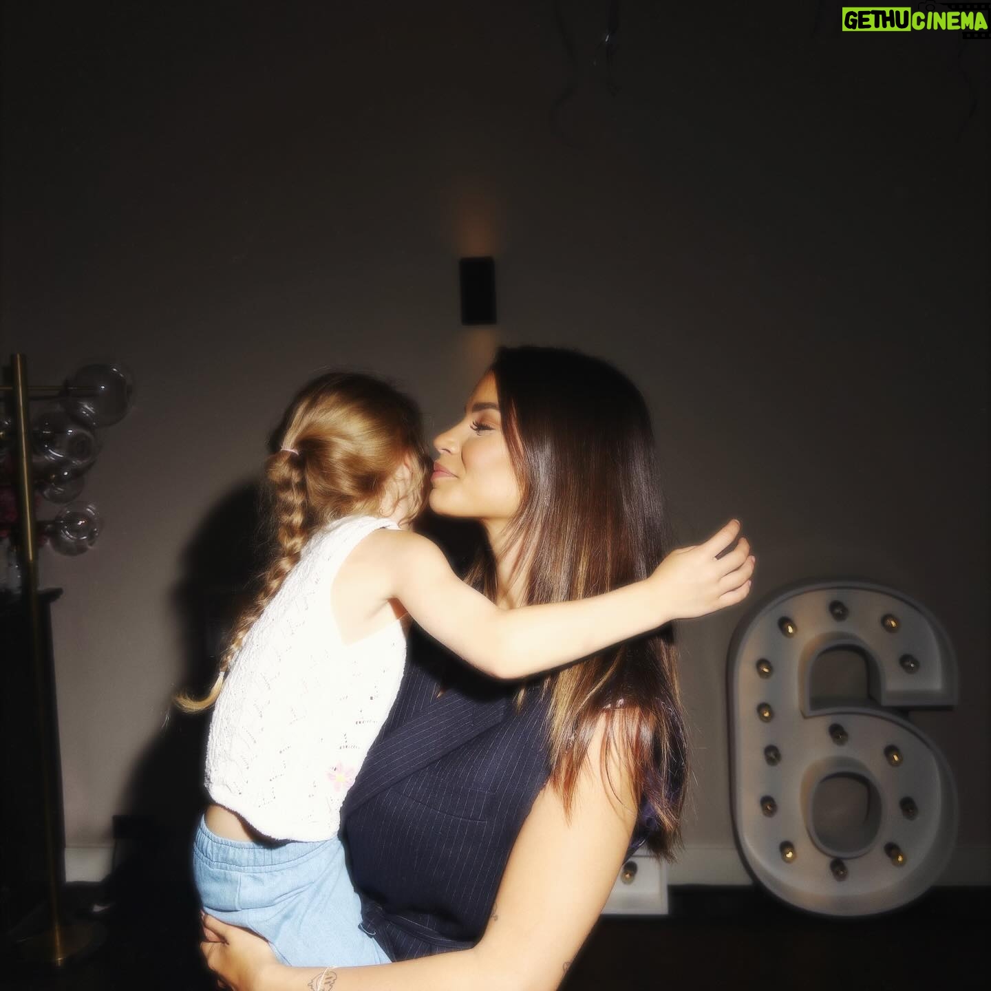 Monica Geuze - 116.9K Likes - š§”š„šš¼š©·š