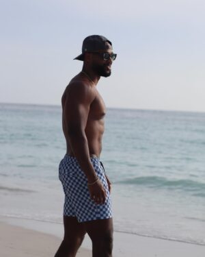 Monte Taylor Instagram - Hey Tampaaa… Don’t temp me with a good time 👀

Traveling for me has become a lot more intentional. I used to completely neglect productive aspects of my life when I traveled in the past. This year I’ve decided to take a more balanced approach. ⚖️

Preparation and communication is key! Here’s how:

✅ Preparing what I’d like to stay on top of while on the road

✅ Communicating my plans with friends/family 

I’ve found these two things to be super helpful in my new approach to traveling. It will never work perfectly (definitely missed my return flight 😂) but it’s way better than trying to figure it out on the fly! 🤓

Since I’ve made so much progress in the past 6 weeks, I feel obligated to keep that momentum going! 😤

Great people, weather and vibes in Tampa 😎

📸: @alyssasnida 

#tampa #tampabay #tampaflorida #beachvibes
