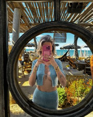Moon Instagram - 🧜‍♀️🪸🐠