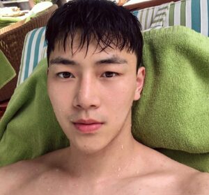 Moon Ji-yong Instagram - 🥵