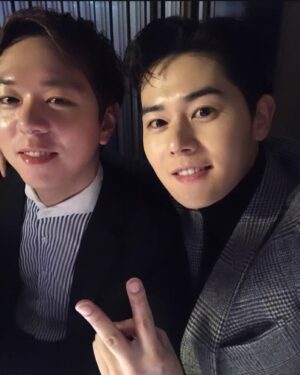 Moon Jun-young Instagram - 👥