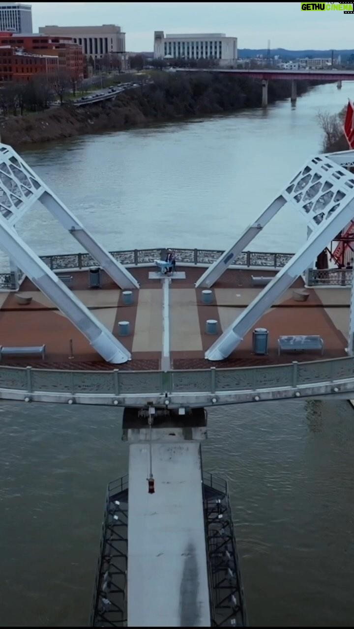 Morgxn - 1.2K Likes - on top of a bridge in my hometown of Nashville, TN for the @kellyclarksonshow … this is MY REVIVAL ✨🌈