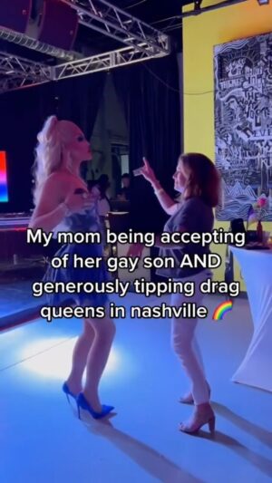 Morgxn Instagram - a PSA to all mothers of queer kids - be more like this. #PretendRainbow 
.
.
.
.
.
.
.
.
.
.
.
.
.
.
.
#psa #pride #dragqueen #dragqueens #tipyourdragqueens #motherson #motherofdragons #motheroflgbtqchildren #motherofqueerkids #lgbtqmoms #loveyourchildren #unconditionallove #prideanthems #lgbtq #proudmom #boymom