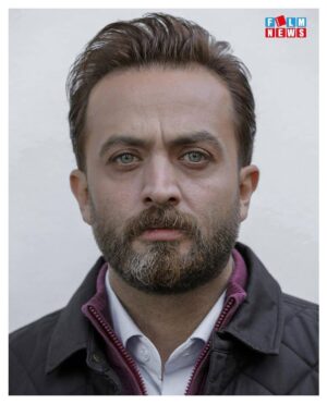 Mostafa Zamani Instagram - 🎬🎥
فیلم سینمایی "روز ششم"
کارگردان: حجت قاسم زاده اصل
تهیه کننده: رحمان سیفی آزاد
طراح گریم: عبدالله اسکندری
عکس از:📸 حسن هندی
#مصطفی_زمانی#مصطفی#زمانی#بازیگر#بازیگران#هنرمند#هنرمندان#هنرمندان_ایرانی#ایرانی#فیلم#سینما#گریم#چهره#پرتره#عکس#mostafazamani#mostafa#mustafa#actor#actors#art#artist#artists#famous#celebrity#like4like#popular#instagram#makeup#photo
