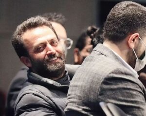 Mostafa Zamani Instagram - 📽🎬
نشست خبری فیلم سینمایی "بدون قرار قبلی" در کاخ رسانه "برج میلاد"
چهلمین جشنواره فیلم فجر
دوشنبه ۱۸ بهمن ماه ۱۴۰۰
#مصطفی_زمانی#مصطفی#زمانی#بازیگر#بازیگران#هنر#هنرمند#هنرمندان#هنرمندان_ایرانی#ایرانی#اکسپلور#فیلم#سینما#عکس#پرتره#چهره#mostafazamani#mostafa#mustafa#actor#actors#art#artist#artists#famous#celebrity#instagram#like4like#explore#popular