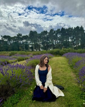 Mrunal Thakur Instagram - Dear me,

Love yourself a little bit more than yesterday. 
Make yourself a priority. 
Chase your goals. 
Be grateful for the things you have. 
Be proud of yourself. 
You are a sparkling star, you are your own rainbow. 
Celebrate yourself as always (in a lavender field)
🪻🪻🪻

#edinburgh #lavender #love