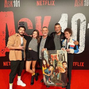 Müfit Kayacan Instagram - ❤ Aşk 101 2.sezonuyla @netflixturkiye 'de!
iyi seyirler👺@ayyapim #ask101 #aşk101 #aşk101veda
