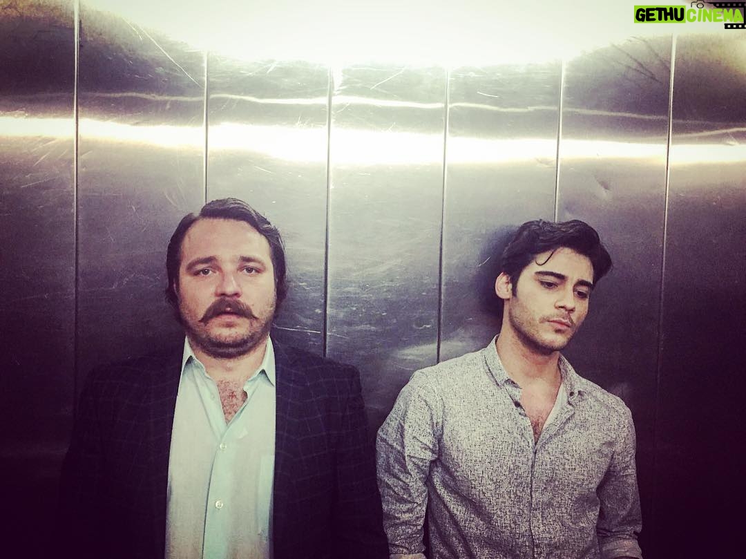 Muharrem Türkseven - 3.7K Likes - La Casa De Papel 🤣Arturo&Rio
@berkayhardal
#lacasadepapel
#arturo
#rio