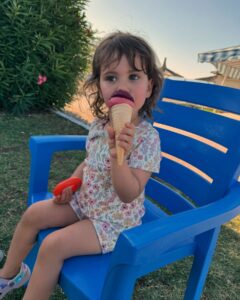 Actress Müjgân Ferhan Şensoy HD Instagram Photos and Wallpapers July 2024