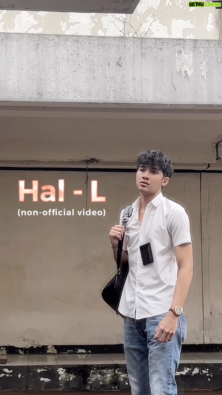 Munggaran - 25K Likes - bener kan ya maksud liriknya kaya gitu?