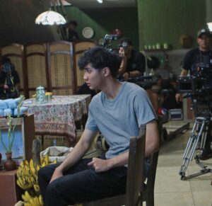 Munggaran Instagram - gimana hari pertama nya? sudah ada yang bertemu Ratman & Rahayu di bioskop?😅 #khanzab